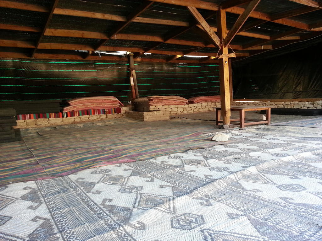 Incense And Spice Route Inn Zofar Bilik gambar