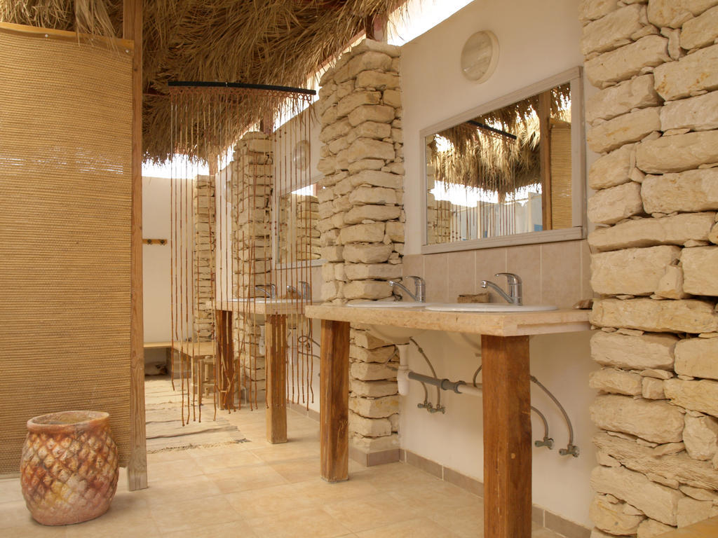Incense And Spice Route Inn Zofar Luaran gambar
